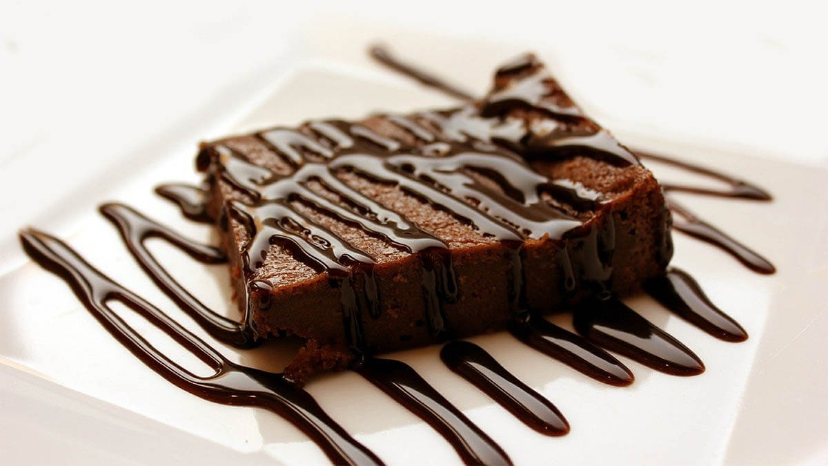 brownie-mit-schokolade