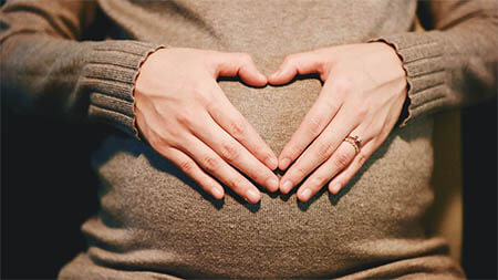 schwangerschaft-heande-herz