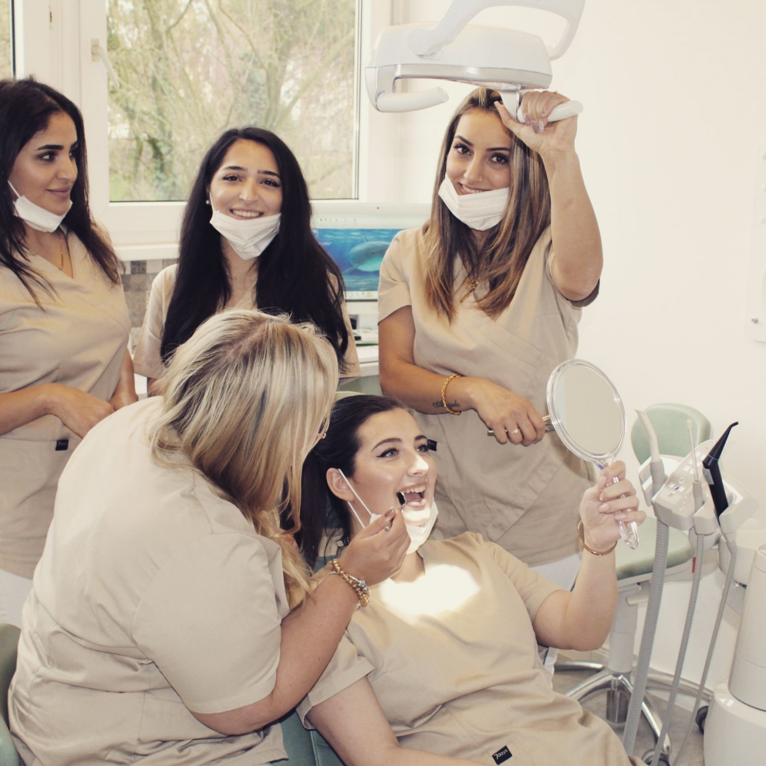 Zahnärzte Überuhr - Essen