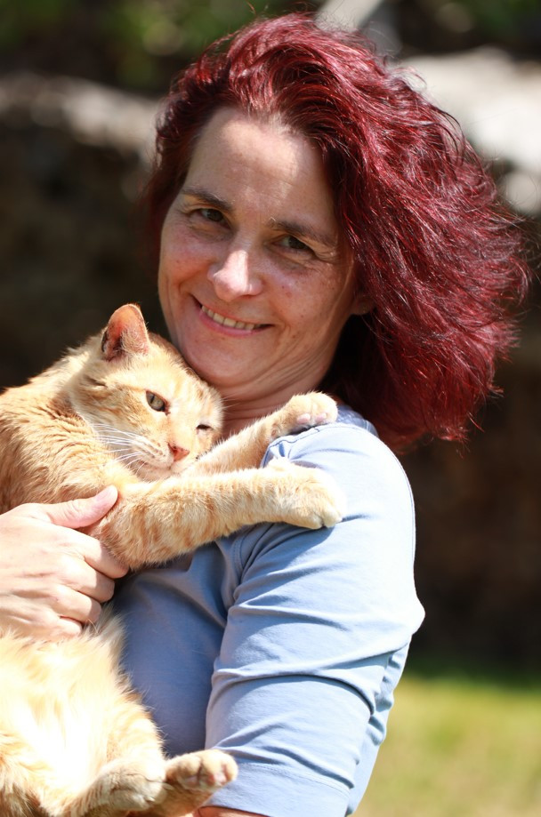 Katze im Glück & Mobile Tiertherapie Pamela Simon