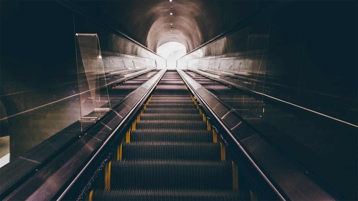 rolltreppe-ins-licht