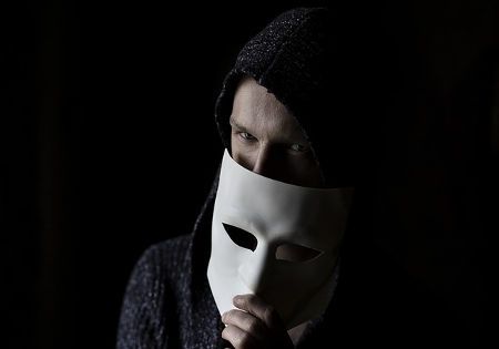 mann mit maske