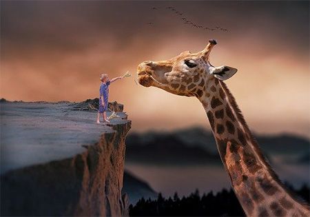 kind mit giraffe