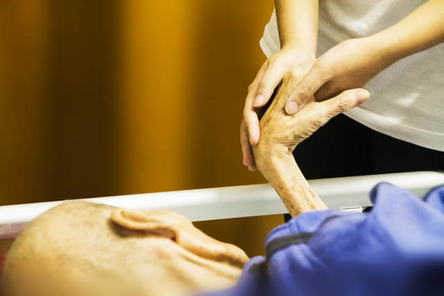 pfleger patient klein