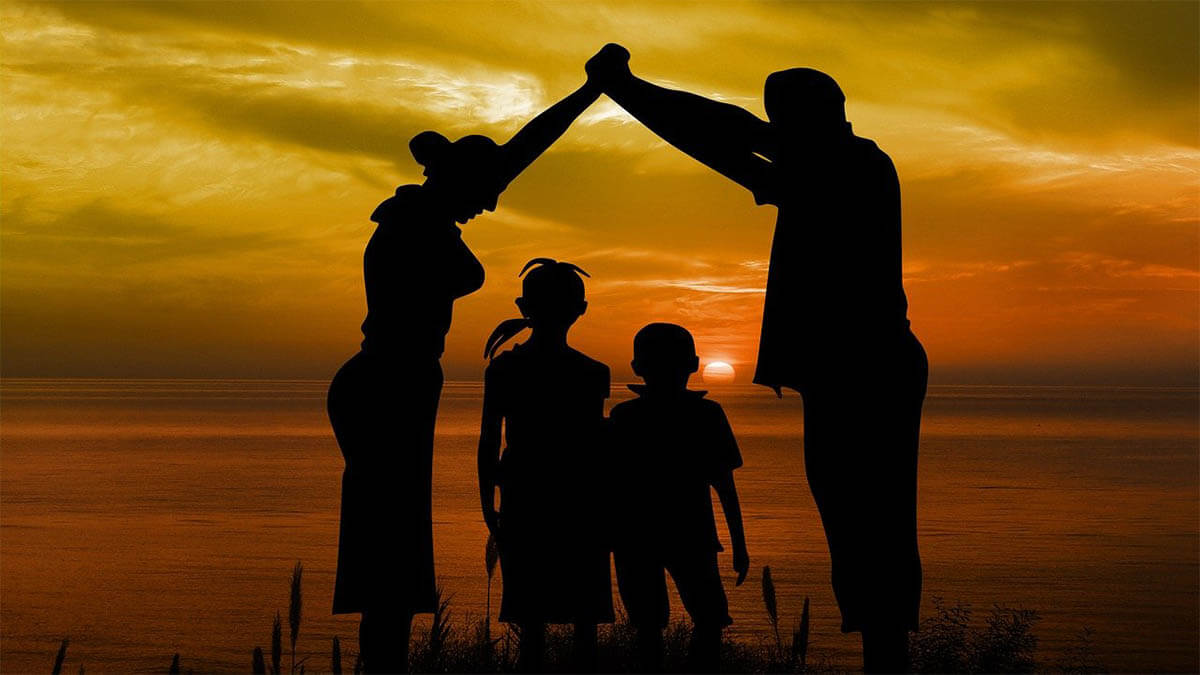 familie-silhuette-schutz