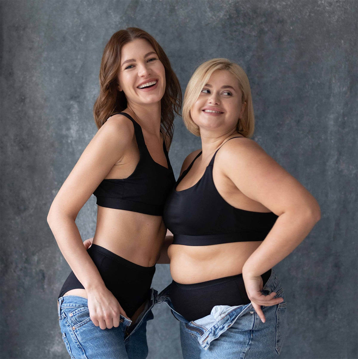 frauen mit periodenunterwaesche 2