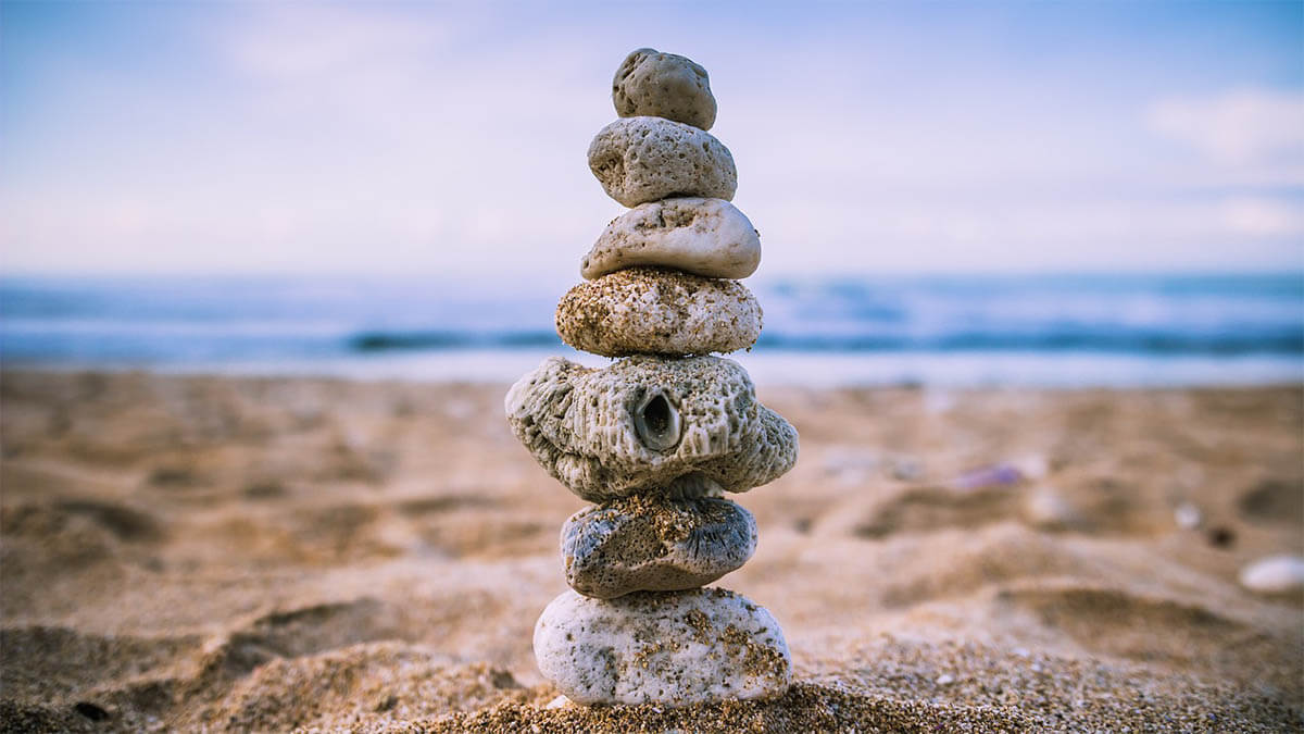 steine strand balance