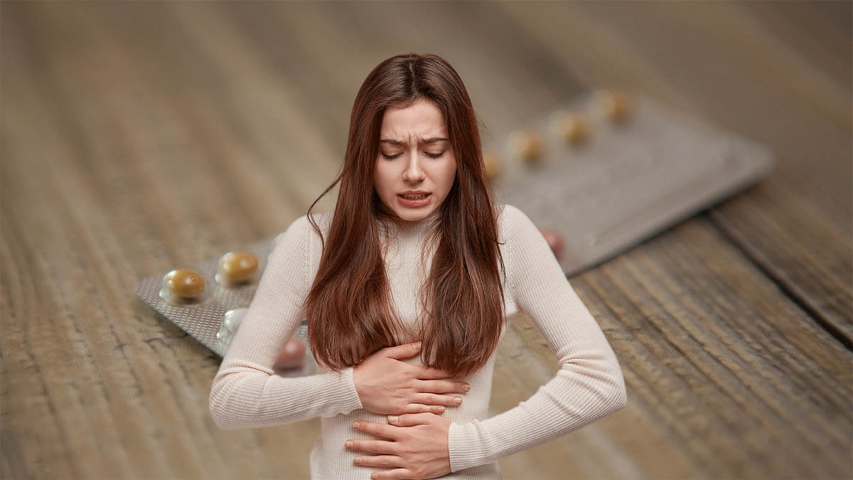 menstruationsbeschwearden-frau-babypille