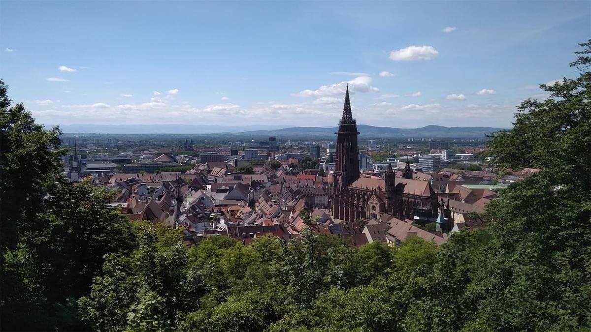 Reiseführer für Freiburg und den Schwarzwald freiburg muenster an