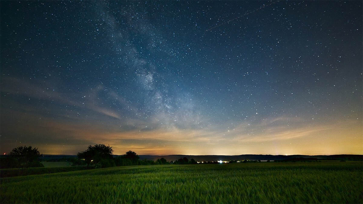 Sternbilder, Planeten und Astronomie für Anfänger sternenhimmel-milchstrasse