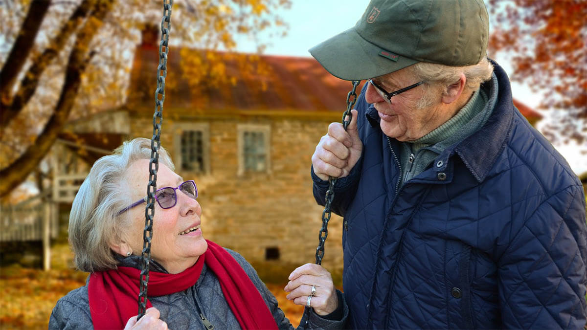 verliebtes-altes-paar-oma-opa