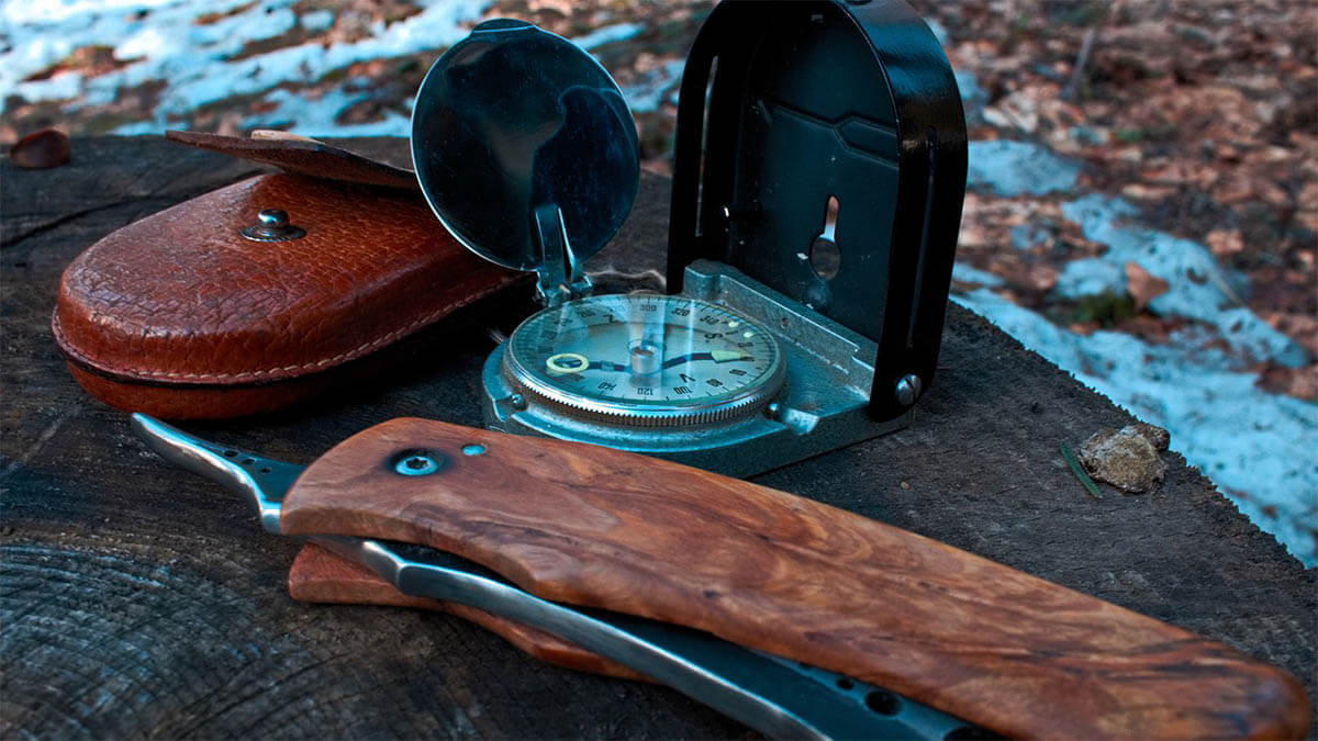 Grundlegende Fähigkeiten und Techniken für das Überleben in der Wildnis wildnis-survival