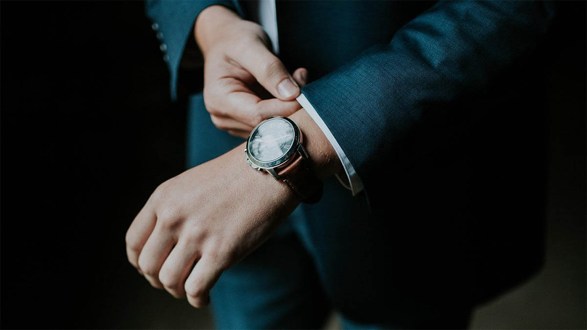 mann armbanduhr anzug edel an